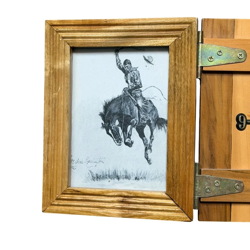 Vintage Rustic Wood Frederic Remington Western Triptych Desk Clock Picture Frame